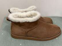 True Craft Koffee tan suede lined slipper boots size 10