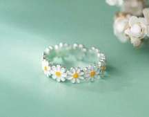 Daisy Ring size 7+