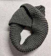Unisex Dark Grey Handmade Chunky Knit Infinity Circle Scarf NEW