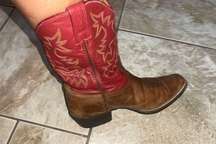 boots sz 5.5  red /brown cowboy boots