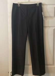 Kasper Women’s Dress Pants size 8 Petite waist is 30” and inseam is 29”