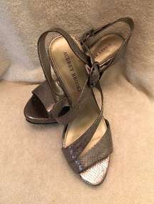 Stiletto Cassidy Silver Heels size 8