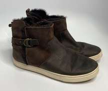 Olukai Pehuea Hulu boots leather with shearling lining size 8