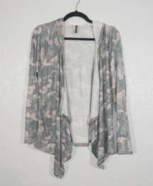 Gray Camouflage Flyaway Cardigan Size Large