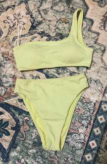 Green Swimsuit Set