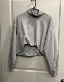 Cropped Grey Sweatshirt