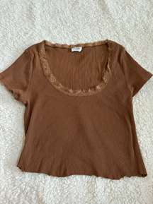 brown cropped lace tee