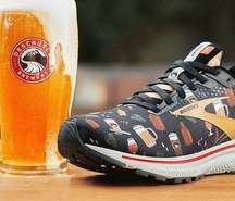 Dechutes X Brooks Running (Ghost) The Run Hoppy Collection