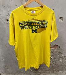 Gray Tag 2006 Michigan State Football Textured Graphic Wear Maize T-Shirt