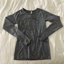 Swiftly Tech Gray Long Sleeve