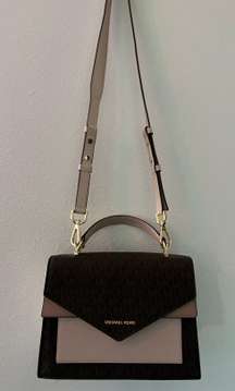 Micheal Kors Crossbody Bag