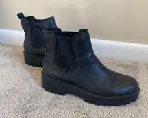 Chelsea Boot