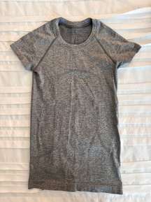 Gray Short Sleeve Swiftly