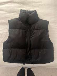 Cropped Puffer Vest