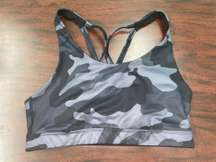 Go-Dry Camouflage Sports Bra Size Medium