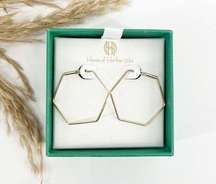 NIB House of Harlow 1960 Hexagon Hoops Gold