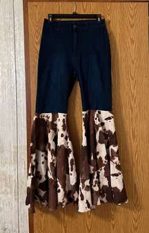 Flared Cow Print Jeans 