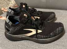Brooks Levitate 4 Black Gold Running Shoes Women’s Size 8
