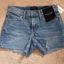 Banana Republic Mid Rise Jean shorts, 25 NWT!