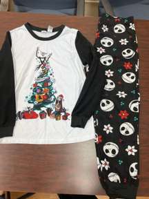 Nightmare Before Christmas Pajama Set Size Small