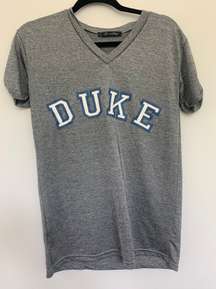 Womens lightweight DUKE v neck tshirt