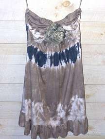 VINTAGE HAVANA Women’s Boho Tie Dye Strapless Embroidered Ruffle Hem Dress