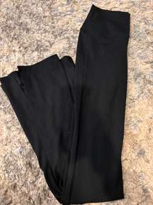 Women’s yoga pants