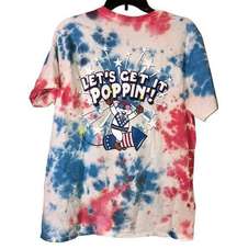 Bucee’s Tie Dye 4th of July Fireworks Let’s Get it Poppin Shirt Red Blue XL