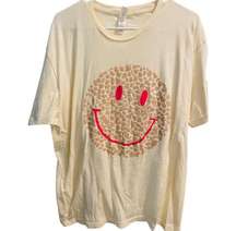 Tultex Women's T-Shirt XL Animal Print Cream Pink Smiley Face Graphic Tee XL