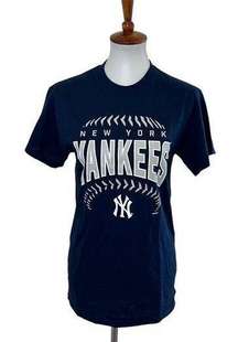 New York Yankees  MLB T-Shirt Blue Size Small