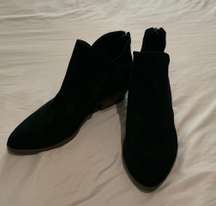 Outfitters Black Booties