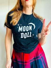 Rogue + Wolf Moon Doll T-shirt Small NWOT Spell Out Gothic Emo