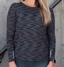 Zyia Split Back Long Sleeve Athletic Workout Top: Charcoal Grey Spacedye