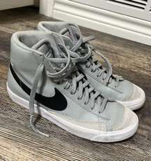 Women’s Blazers