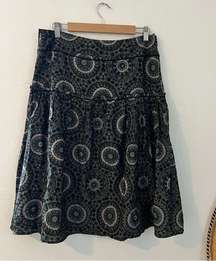 NWT  cotton silk black circular print a line knee length skirt size 10