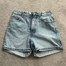 Zara US size 8 shorts light wash