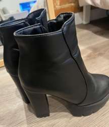 Black Heel Boots