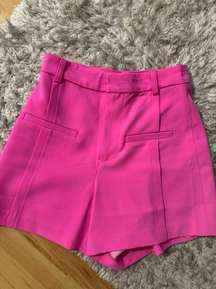 pink shorts