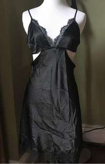 Satin Cut Out Detail Dress in Black Sz M