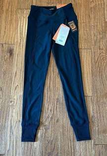 Gottex NWT studio ribbed pocket leggings size small