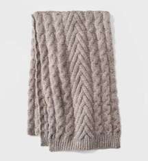 NWT Universal thread cable knit scarf oatmeal beige new with tags super soft