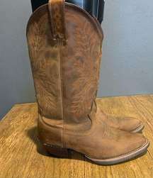 Women’s Justin boots western cowboy  size 6.5B riding boots brown leather