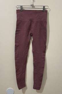 SET Active Burgundy Leggings Size Small