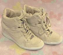 Alexis Suede beige hightop sneakers (NEW) 8.5-9