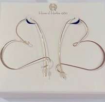1960 gold tone large heart hoop dangle earrings
