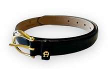 Etienne Aigner Vintage Black Leather Belt Gold Hardware Women’s Size Small 80s