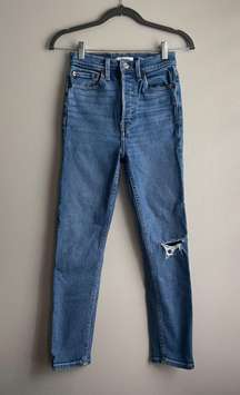 90s Ultra High Rise Ankle Crop Jeans