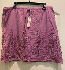 Purple Knee Length Skirt Size XL with Floral Print Lilac