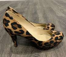 Marc Fisher | Pre-Loved Animal Print Round Toe Heels Size 7