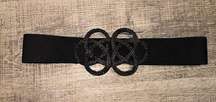 BCBG STRETCH BELT Large deco piece gorgeous preowned